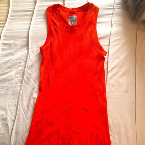 Athleta tank top - Picture 1 of 3